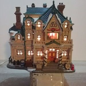Lemax Christmas Village Hotel Royale - Retired